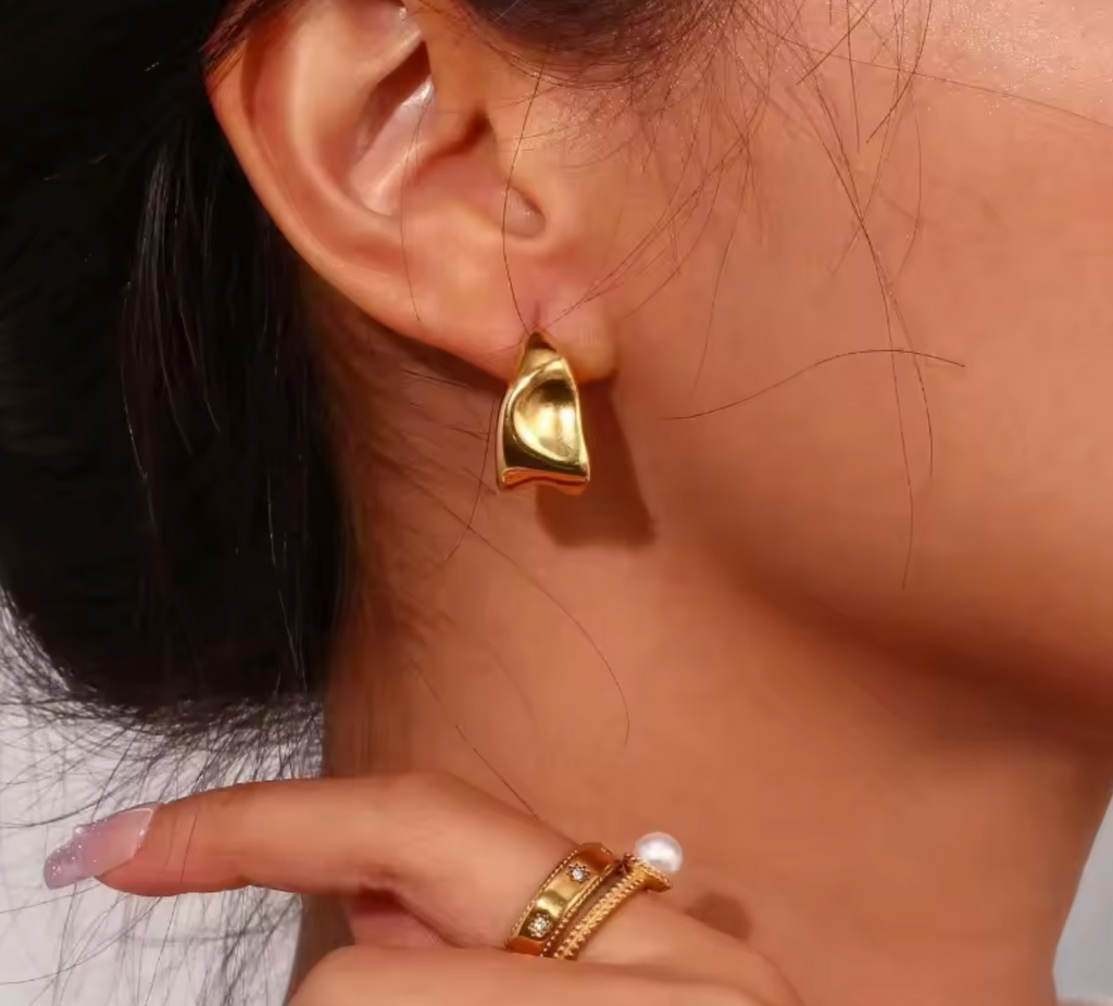 Gold Color Irregular Pleated C-Shaped Stud Earrings for Women